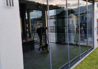 Zatvaranje terase kliznim stijenama – Leoben, Austrija